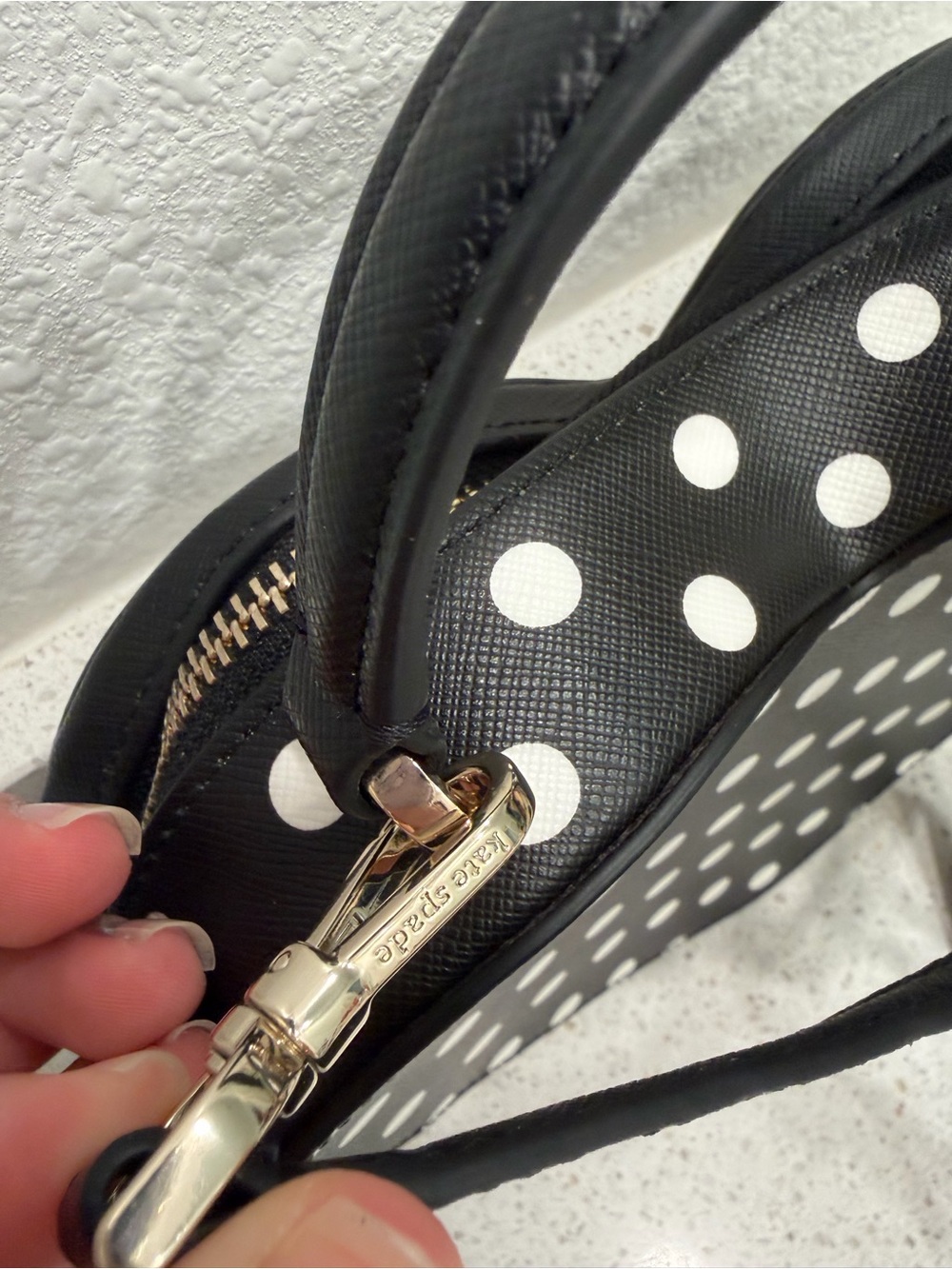 Kate Spade New York Love Shack Heart Crossbody in Polka Dot K5997 EUC - Picture 5 of 13